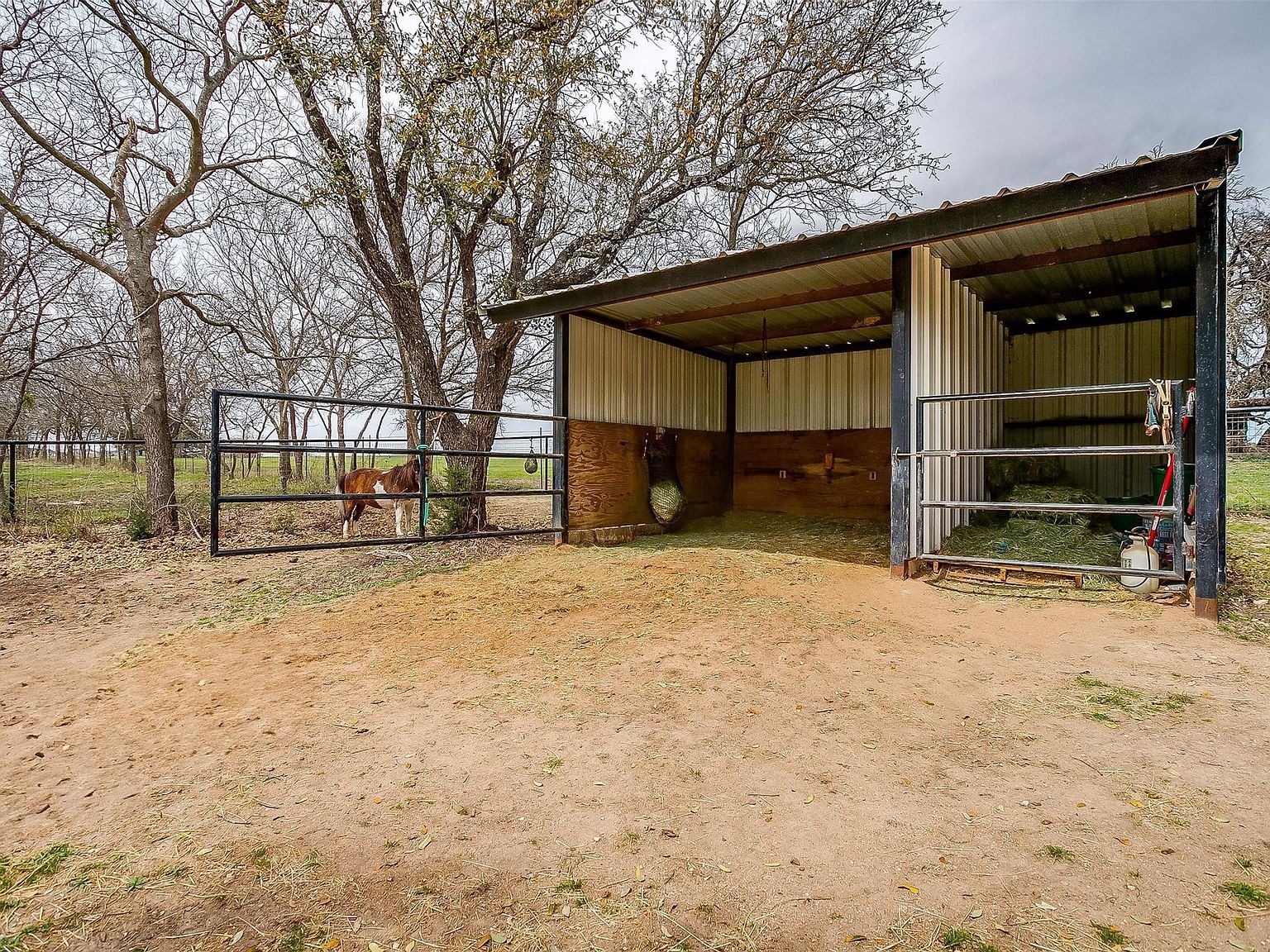 201 Flat Rock Ln Weatherford, TX 76088  | Single Family