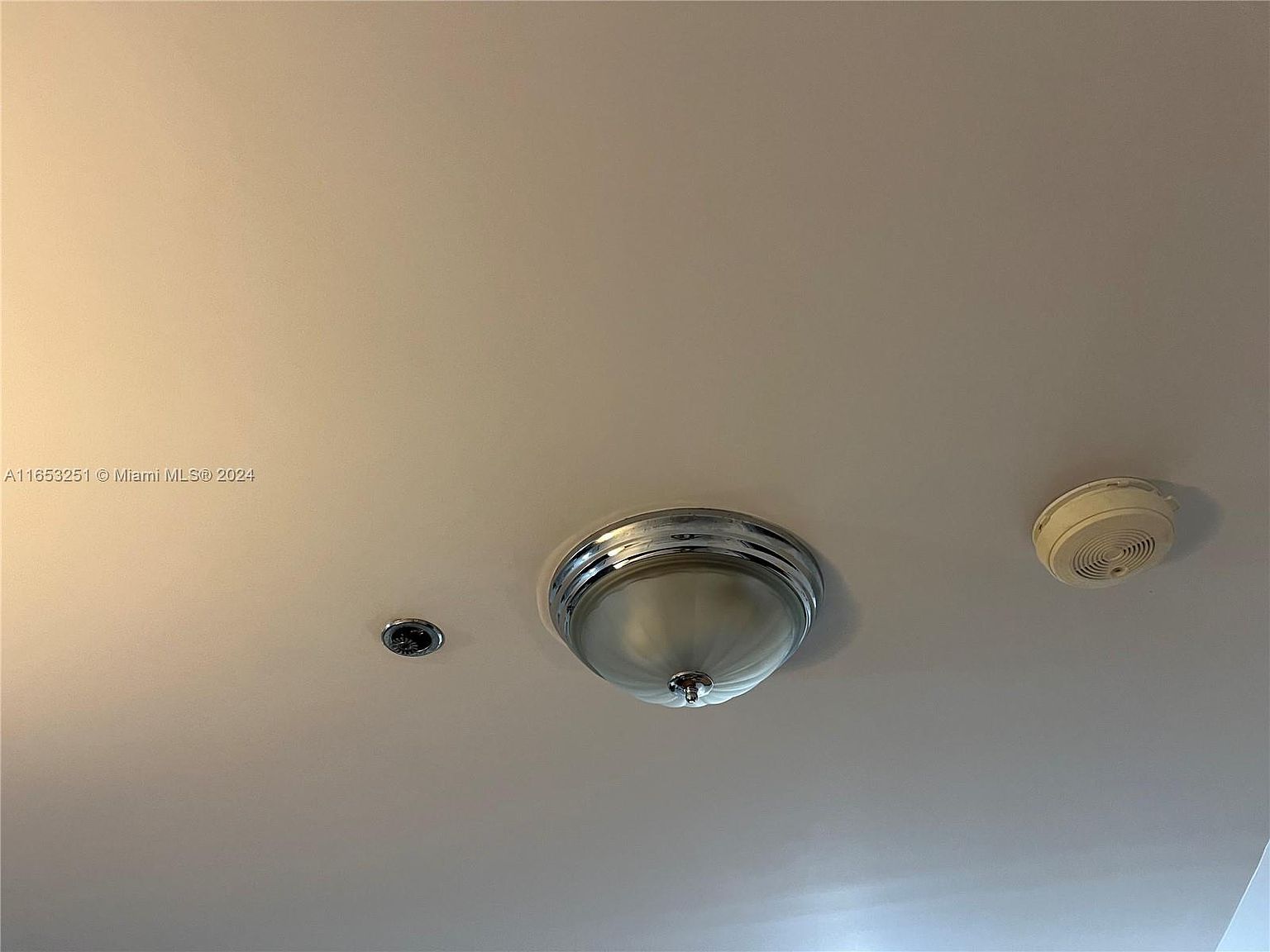 361 Collins Ave #A2 Miami Beach, FL 33139 | Condominium