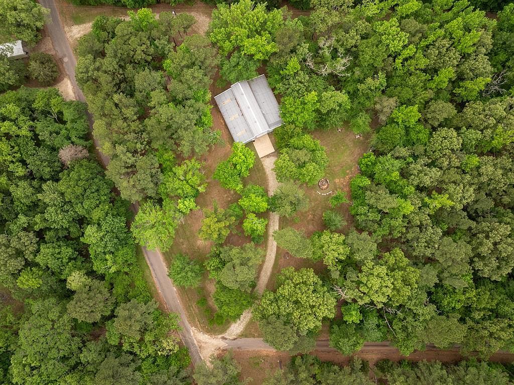 127 An County Road 4480 Palestine, TX 75803  | Single Family