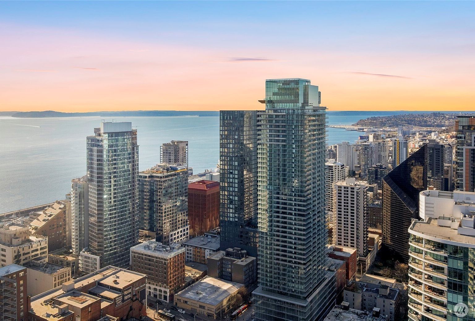 300 Virginia St #1501 Seattle, WA 98101  | Condominium