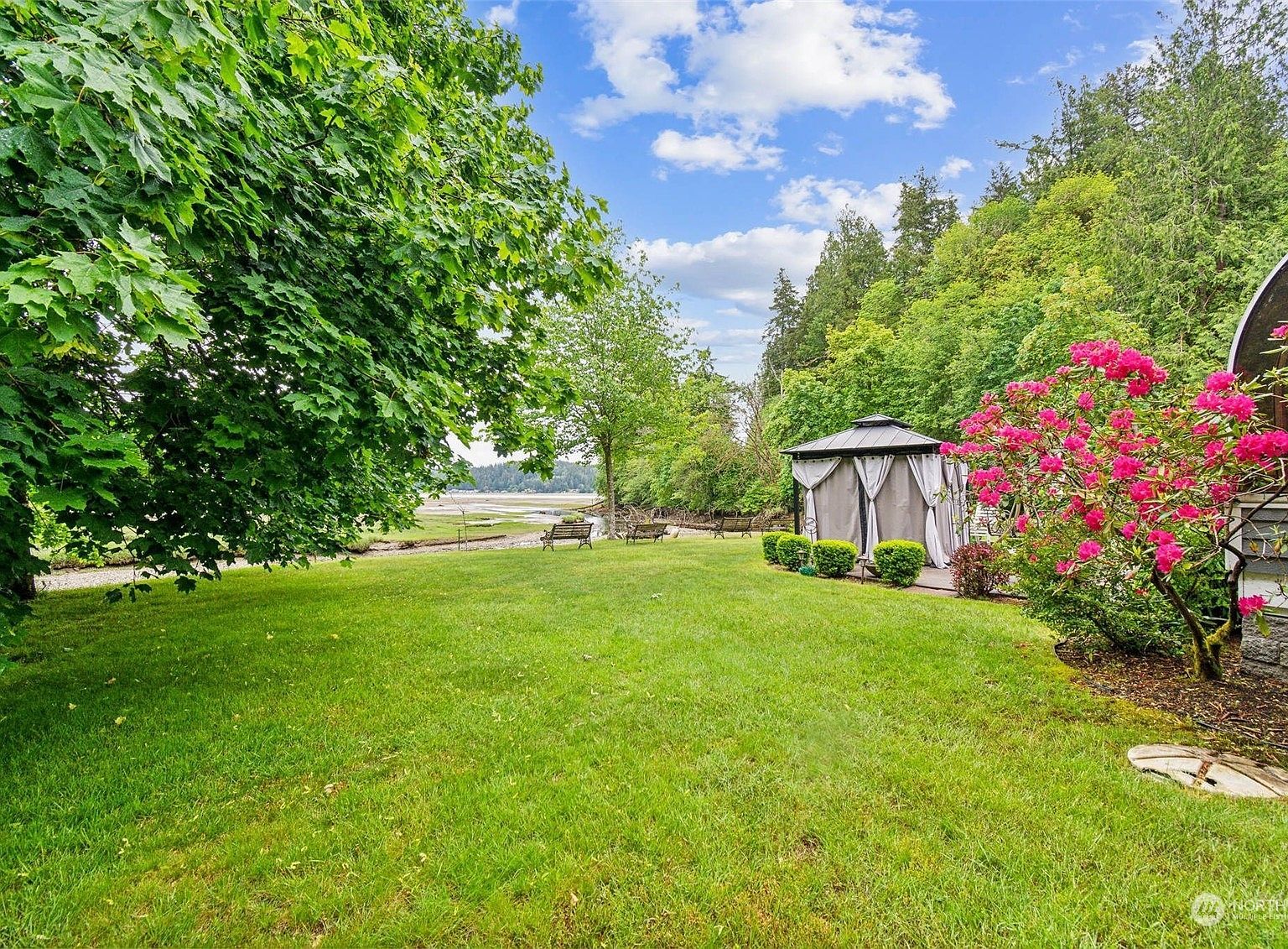 8320 E Grapeview Loop Rd Allyn, WA 98524 | Single Family