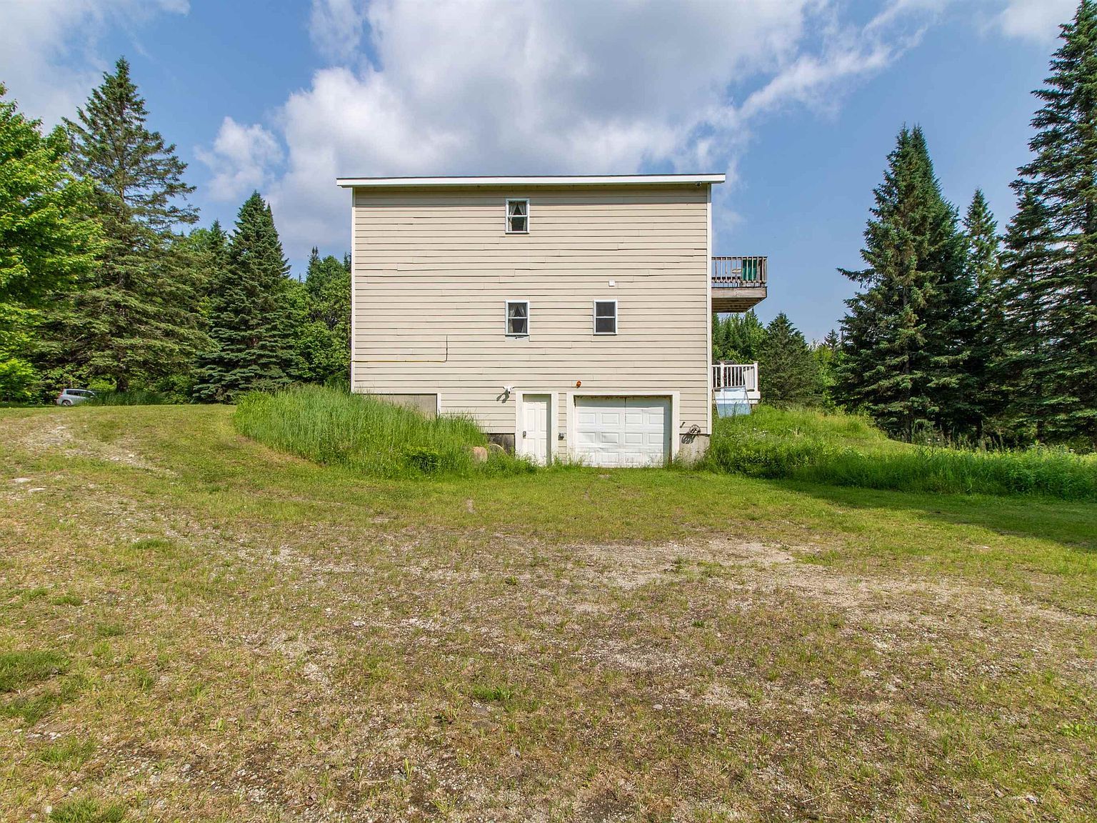 895 Head Of The Pond Rd Island Pond, VT 05846  | Single Family