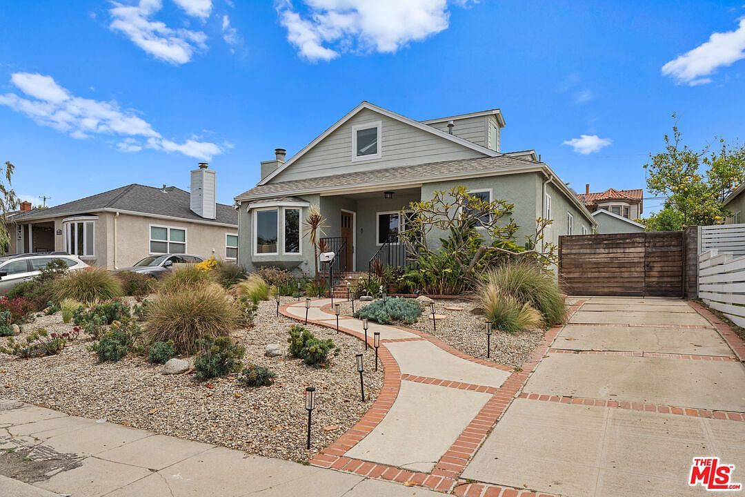 8044 Cowan Ave Los Angeles, CA 90045 | Single Family