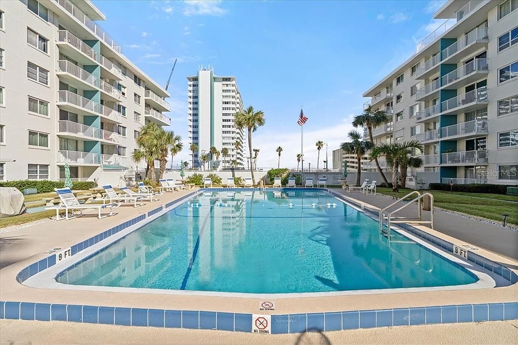 2727 N Atlantic Ave #2040 Daytona Beach, FL 32118  | Condominium