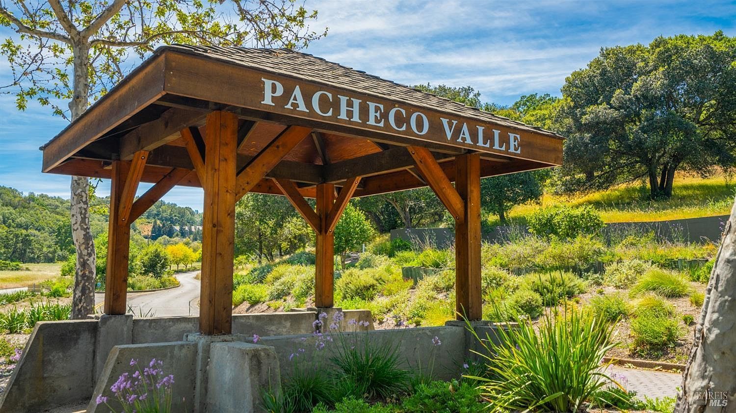 5 Charmaine Ct Novato, CA 94949  | Condominium