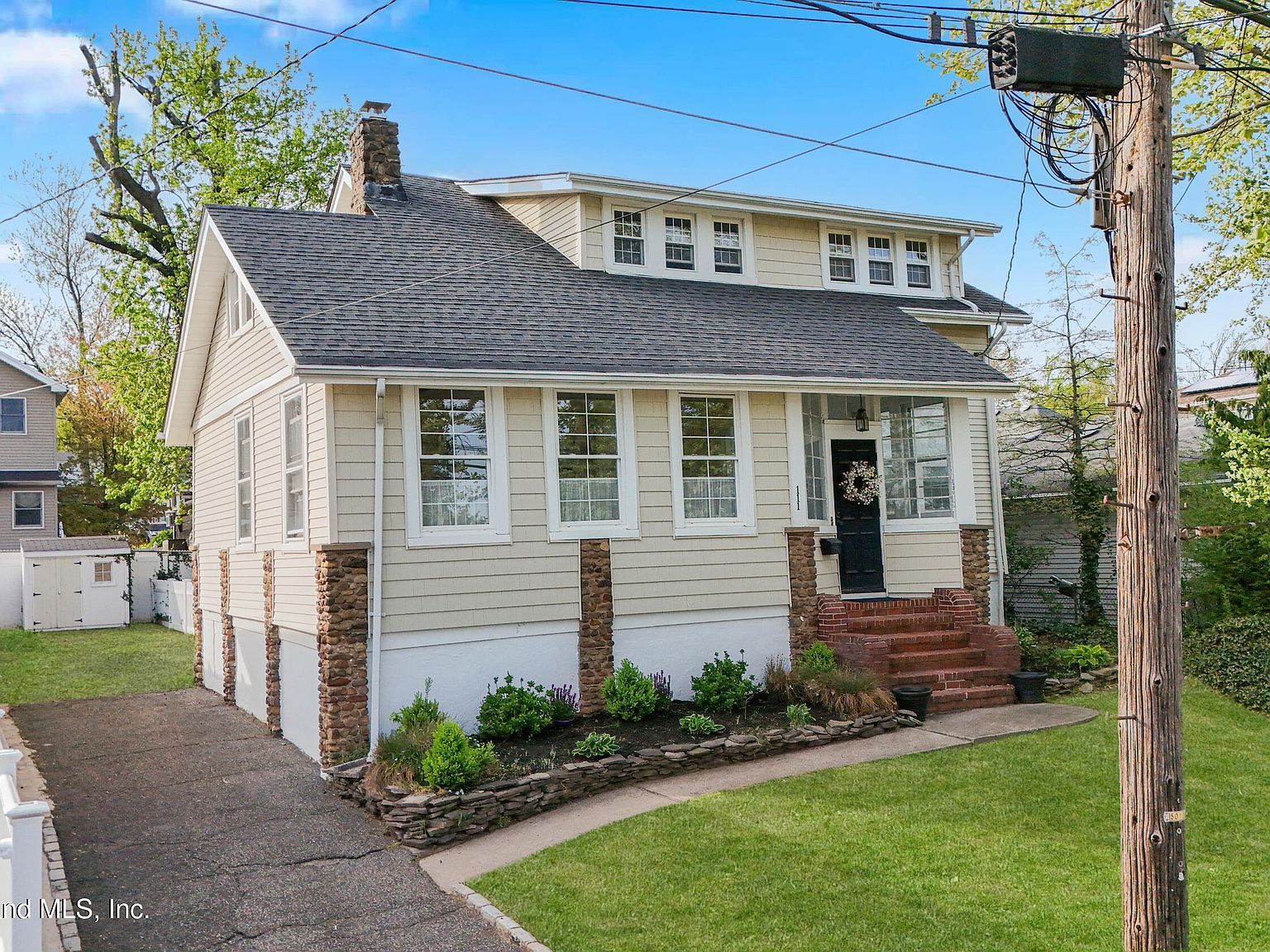 111 David St Staten Island, NY 10308  | Multi Family