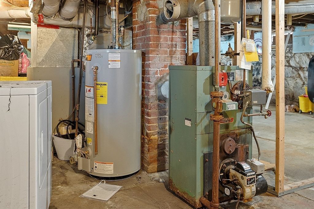 62-64 Old Leominster Rd Fitchburg, MA 01420 | Multi Family