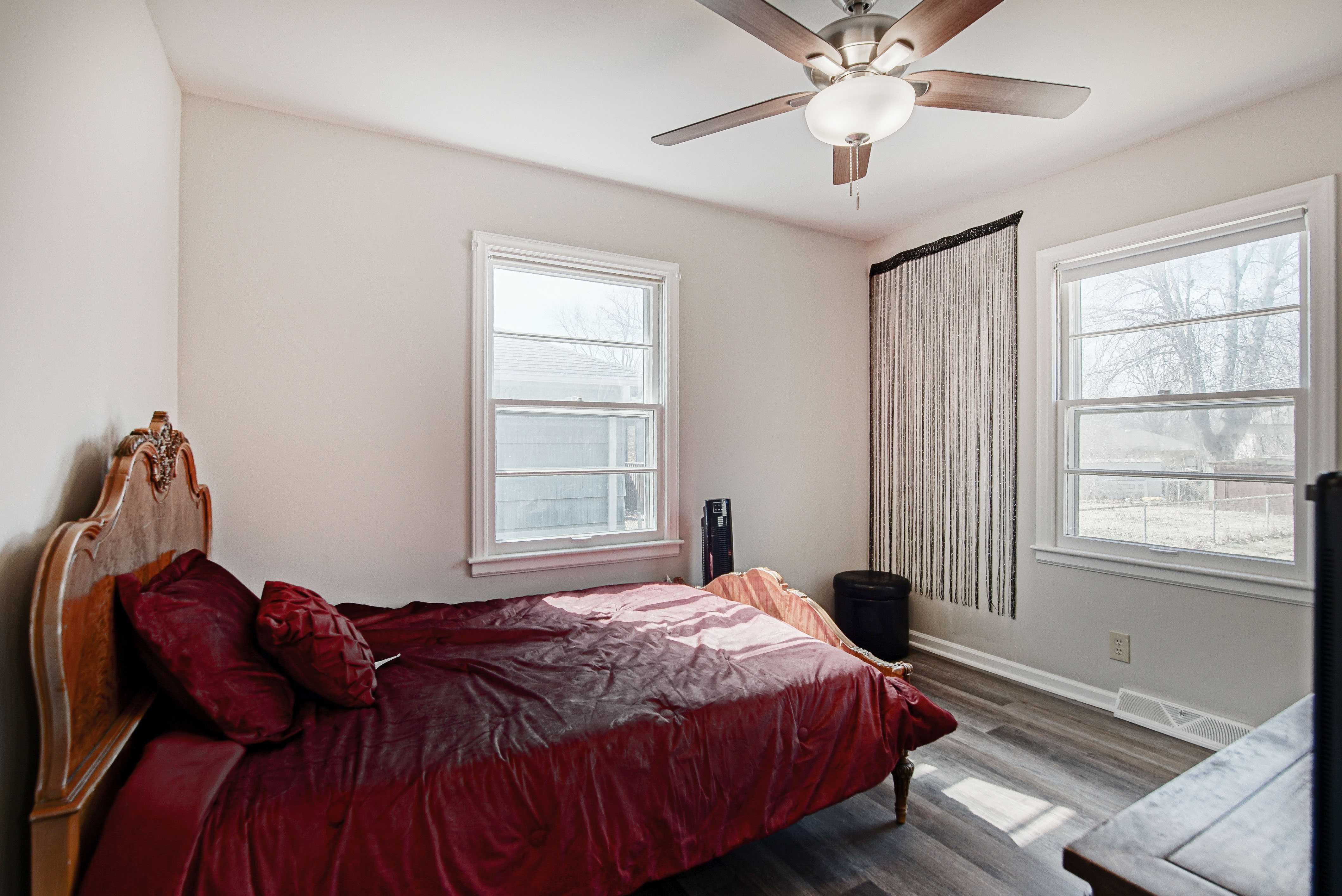 10104 Cambridge Avenue, Kansas City, MO, USA, 64134  | Single Family