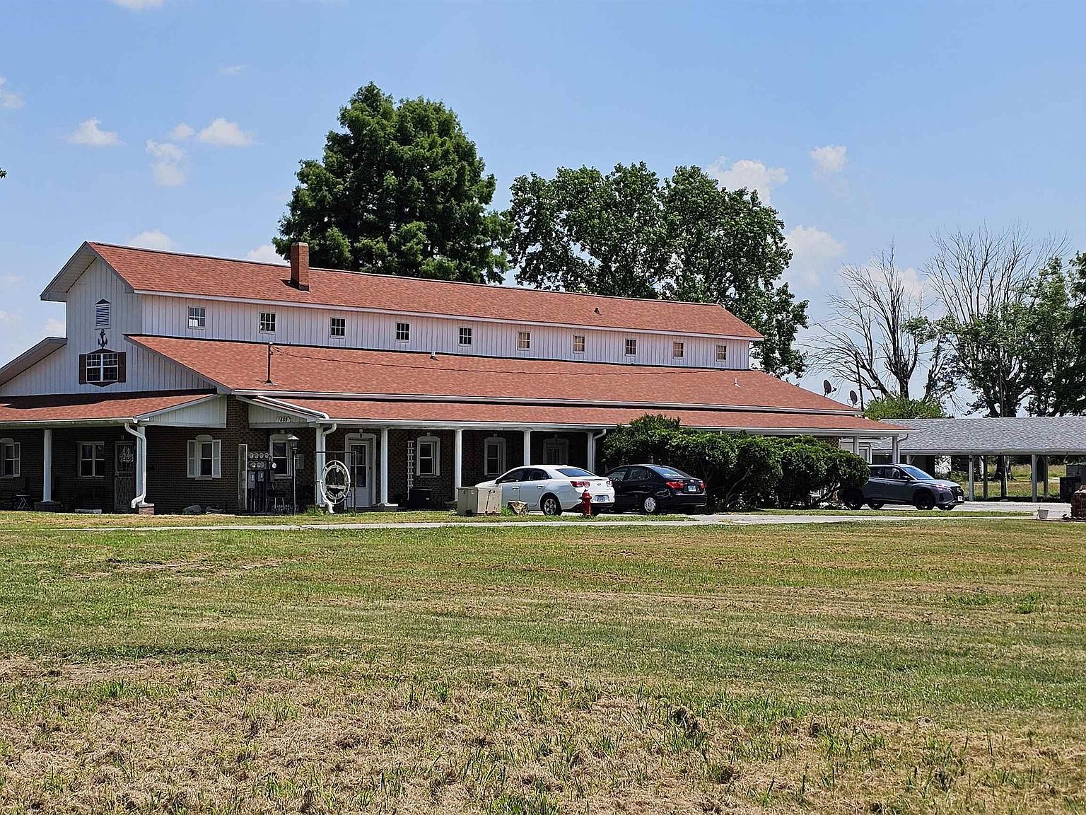 1807 E Main St Marion, IL 62959 - Thumbnail 4