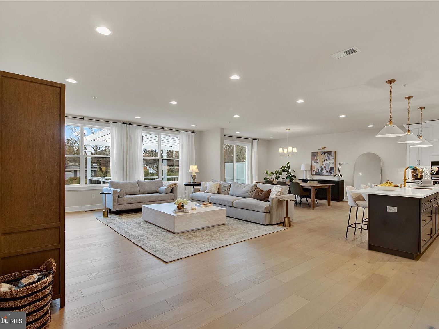 9 Mill Creek Dr Doylestown, PA 18901 - Thumbnail 4