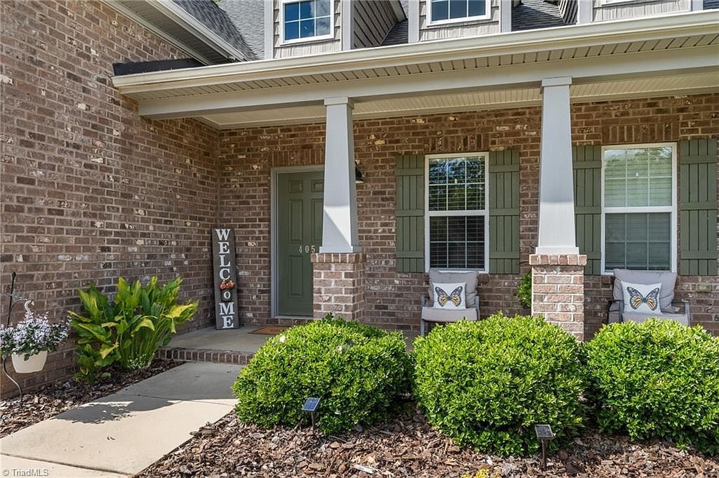 405 Meadowfield Run Clemmons, NC 27012 - Thumbnail 4