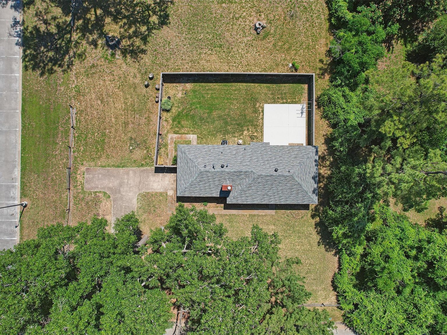 2701 Mims St Fort Worth, TX 76112 - Thumbnail 4