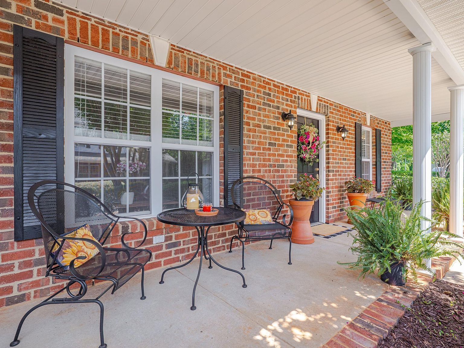 1831 Birmingham Dr Hillsborough, NC 27278 - Thumbnail 4