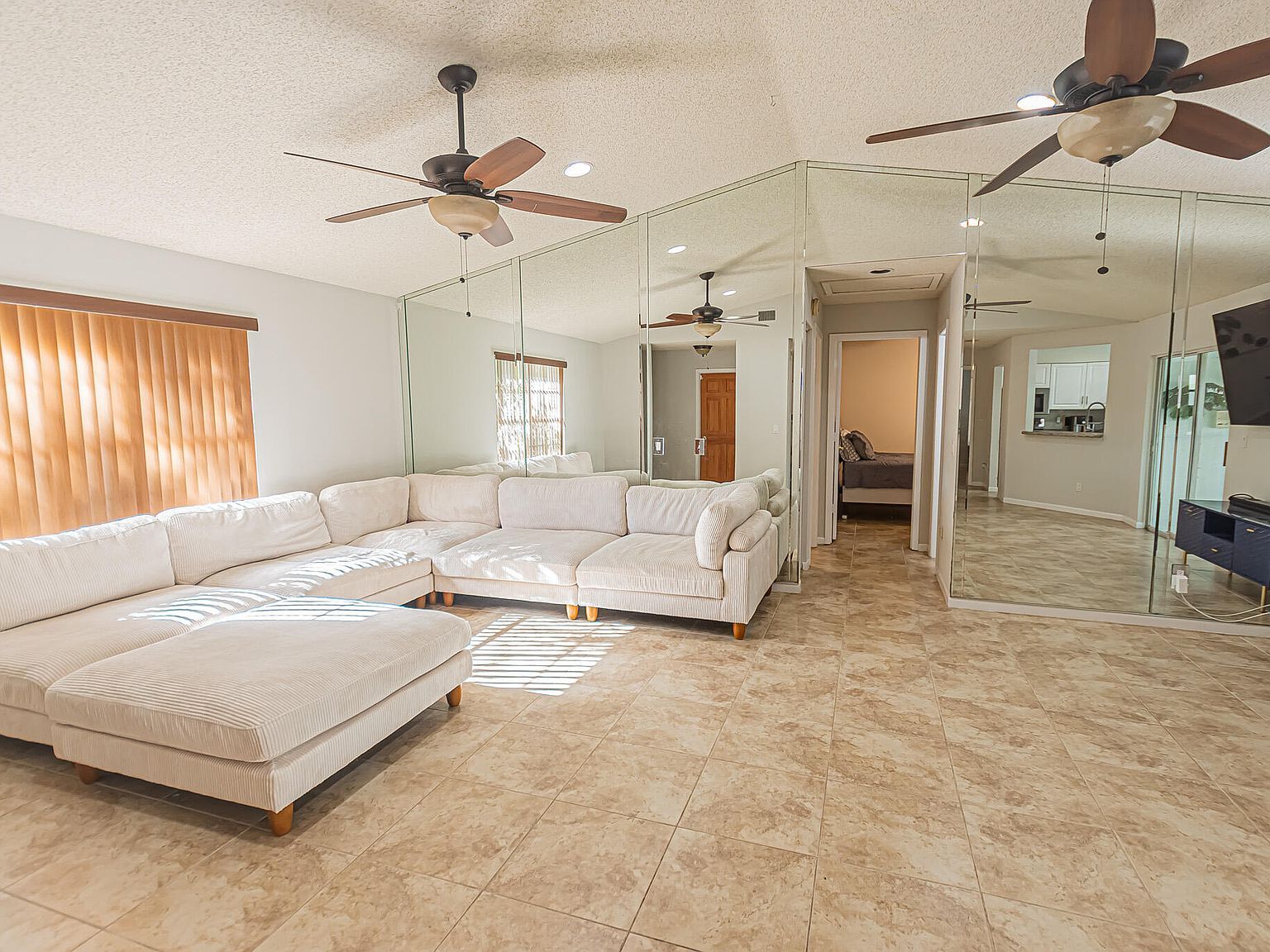 4418 SW Farmington St Port Saint Lucie, FL 34953 - Thumbnail 4