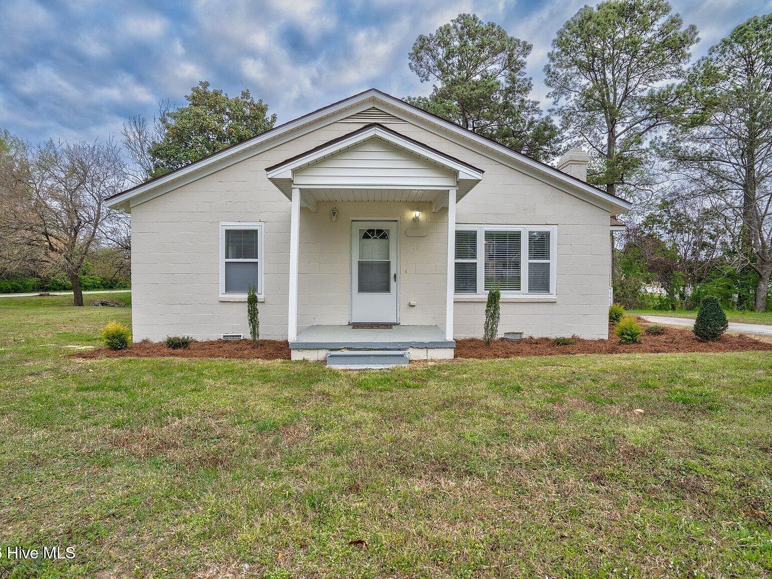 2394 Blue Willow Ln Rocky Mount, NC 27804 - Thumbnail 4