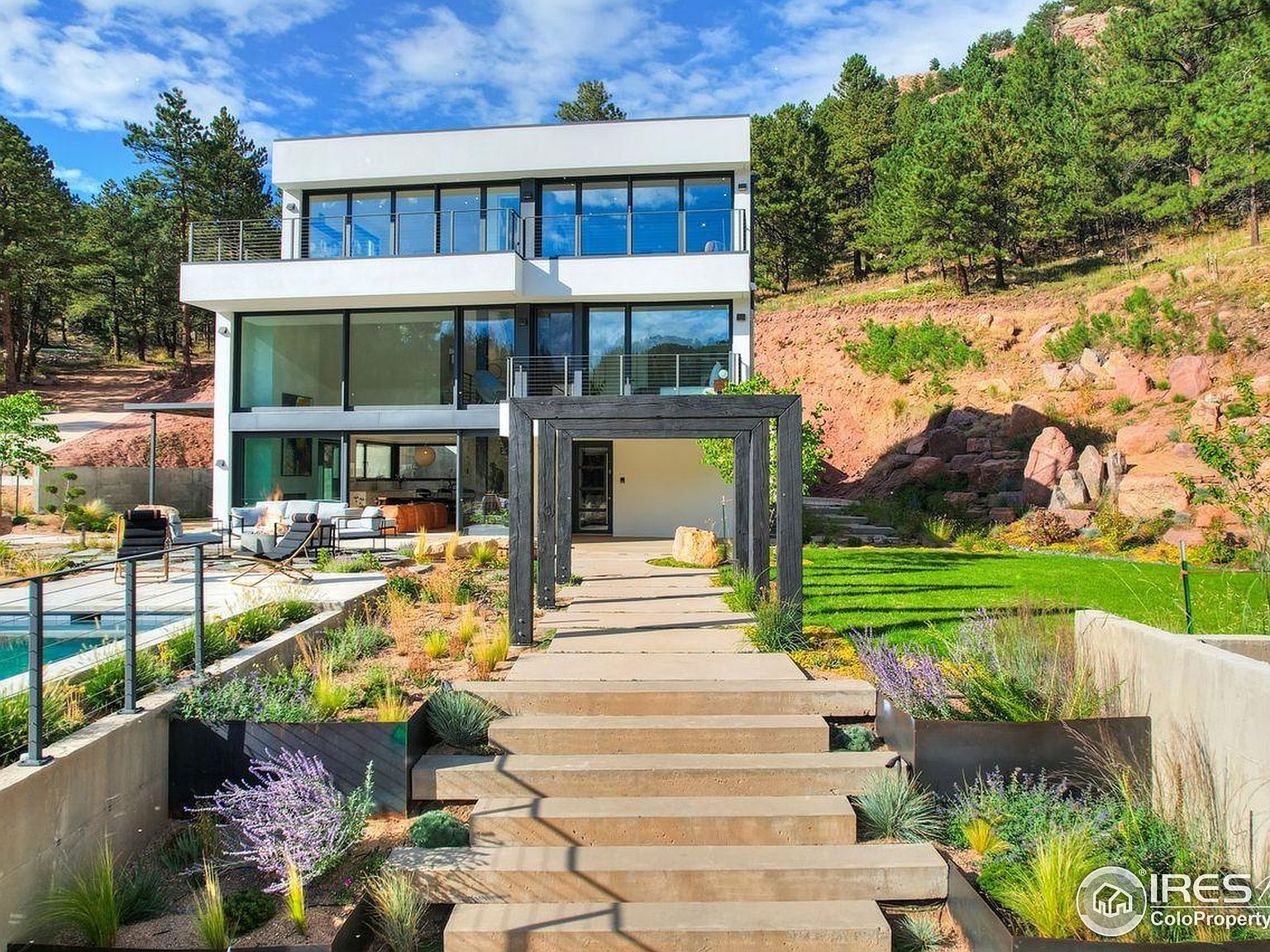 228 Lion Point Boulder, CO 80302 - Thumbnail 4