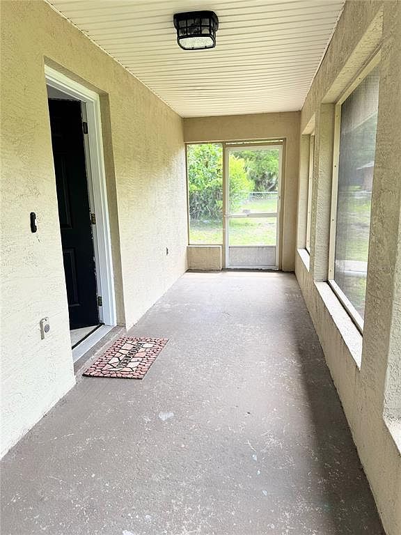 632 W Hubbard Ave Deland, FL 32720 - Thumbnail 4