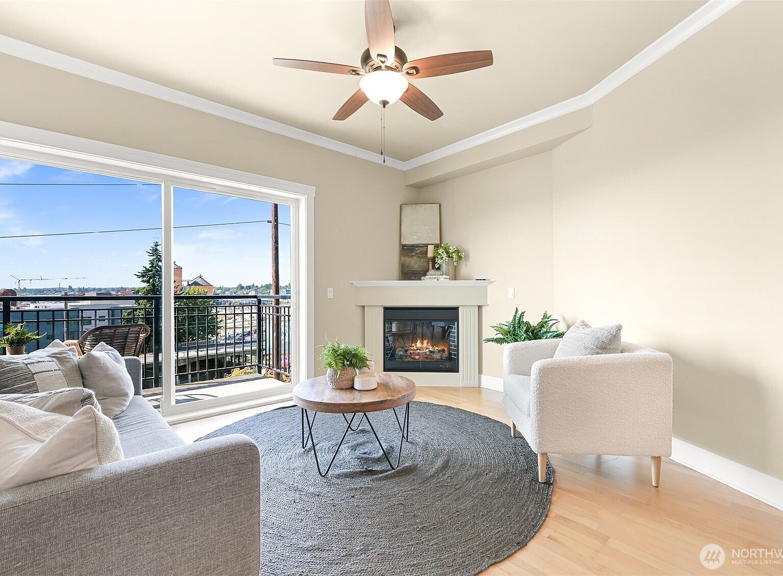 1015 Railroad Ave UNIT 210 Bellingham, WA 98225 - Thumbnail 4