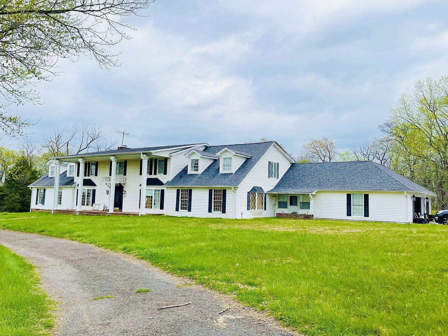 5300 Highway 31 W Portland, TN 37148 - Thumbnail 4