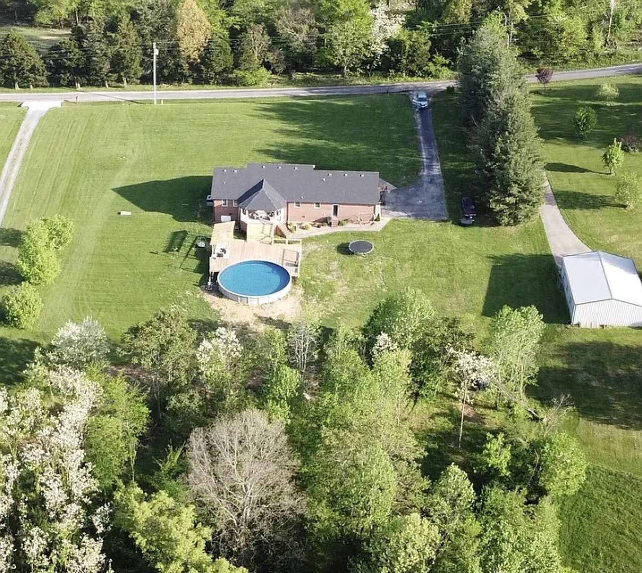 273 Old Coleytown Ln Lafayette, TN 37083 - Thumbnail 4