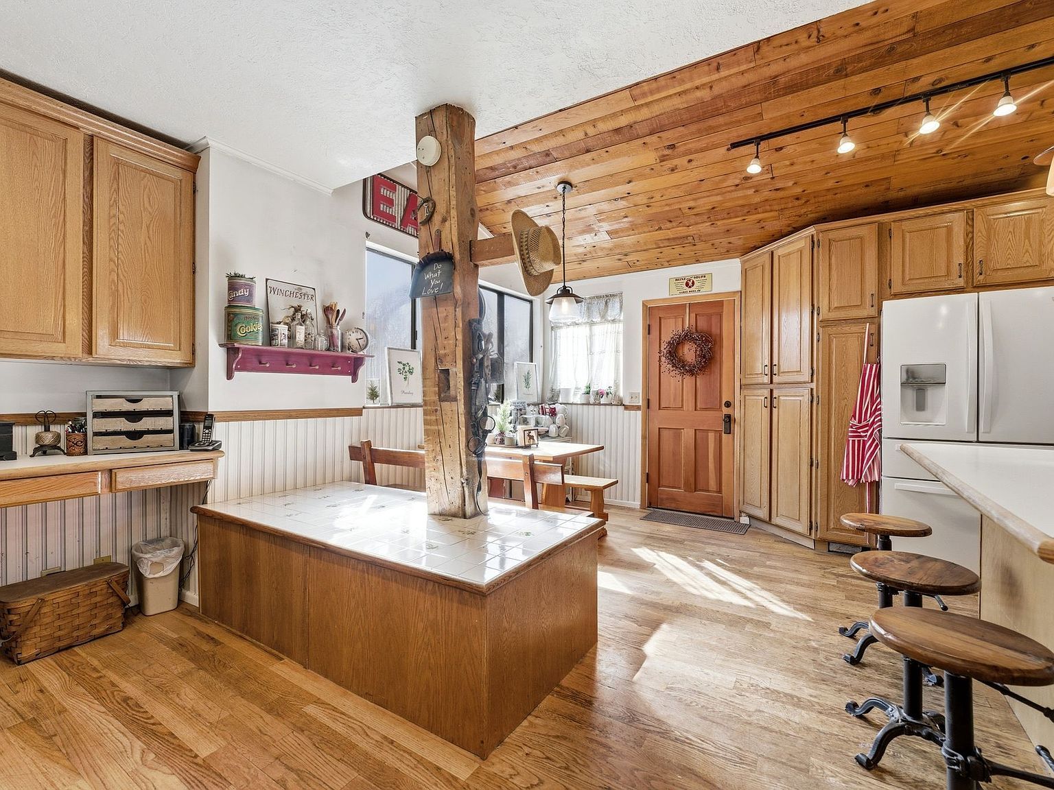 16 S 200 E Centerville, UT 84014 - Thumbnail 4