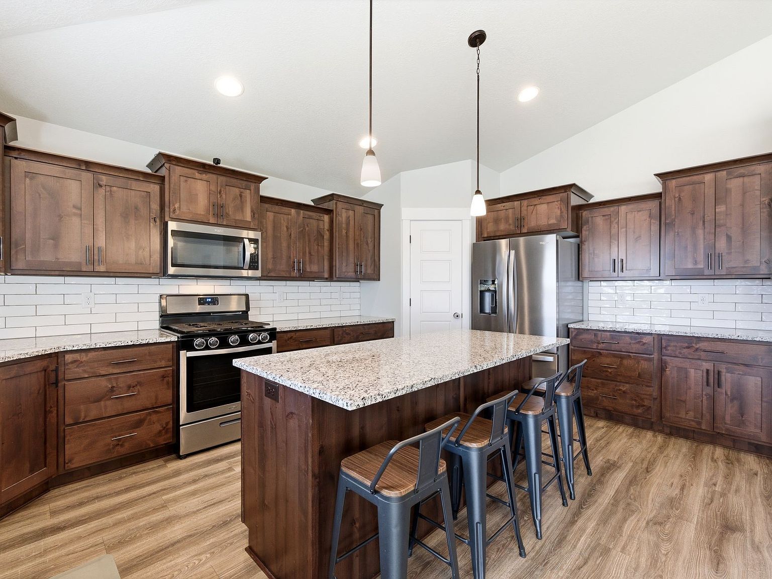 2267 W 2855 S West Haven, UT 84401 - Thumbnail 4