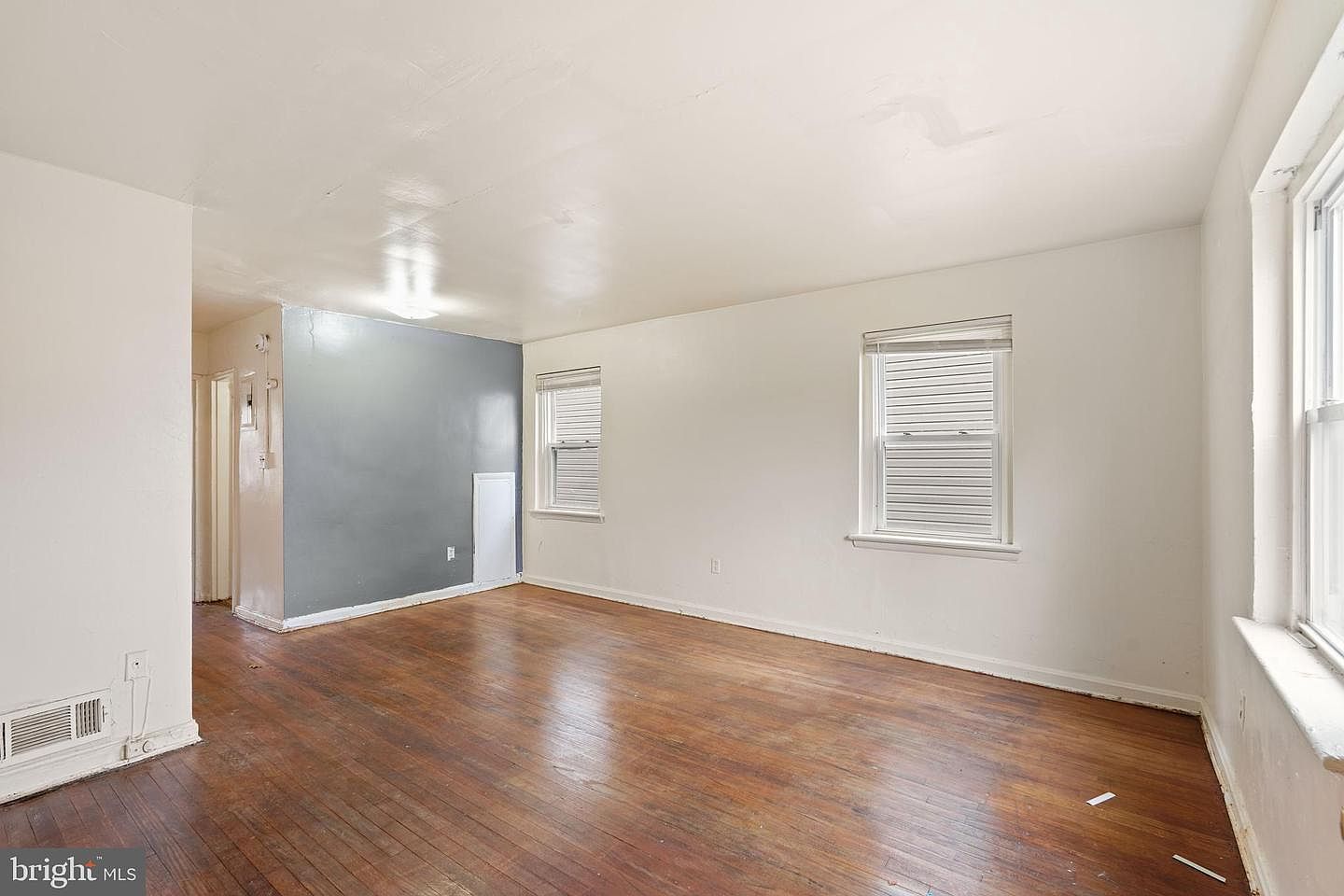 2303 S St SE Washington, DC 20020 - Thumbnail 4