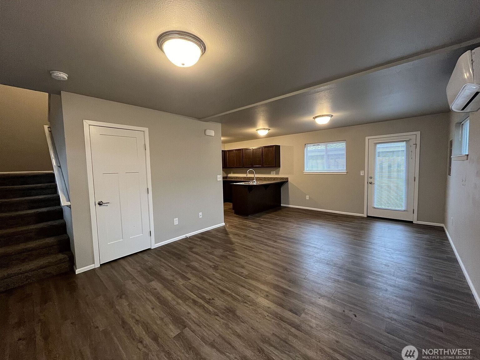 2330 Verona St Bellingham, WA 98229 - Thumbnail 4