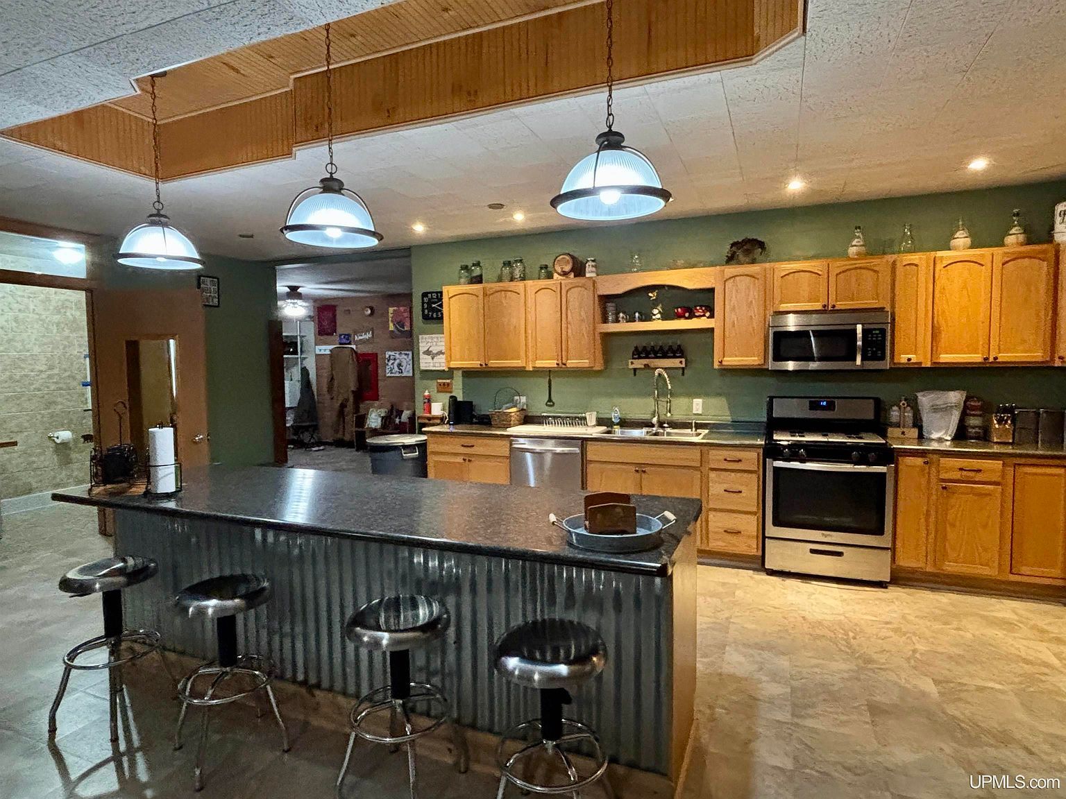 530 Mitchell St Gwinn, MI 49841 - Thumbnail 4