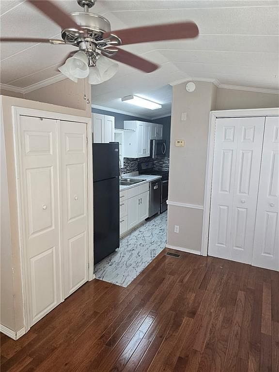 101 Hilltop Cir Branson, MO 65616 - Thumbnail 4