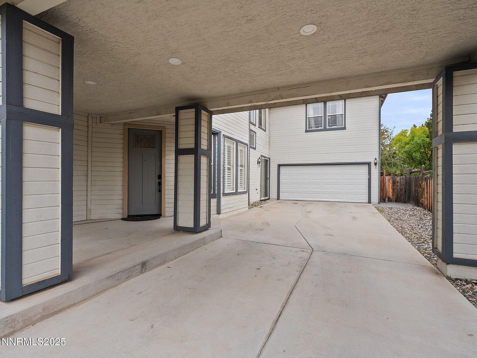 7476 Lorna Ln Sparks, NV 89436 - Thumbnail 4