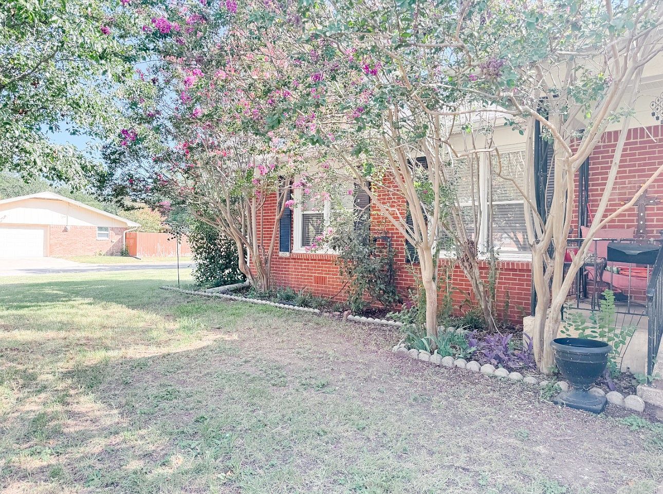 2209 10th St Brownwood, TX 76801 - Thumbnail 4