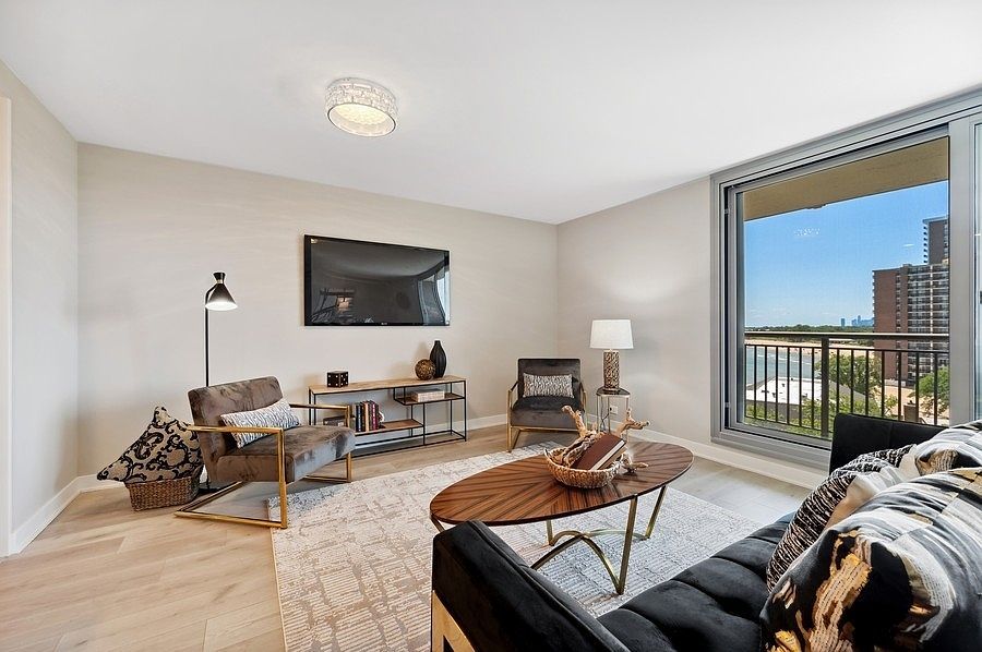 6007 N Sheridan Rd APT 7J Chicago, IL 60660 - Thumbnail 4