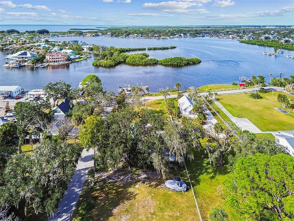 7830 Chasco St LOT 6 Pt Richey, FL 34668 - Thumbnail 4