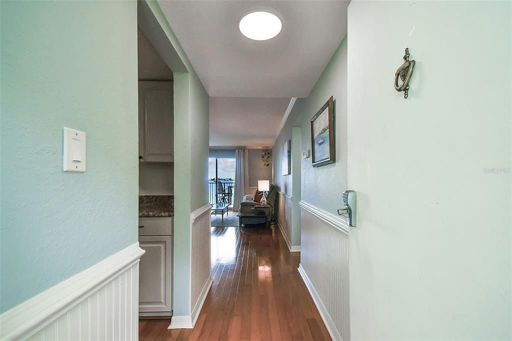 464 N Paula Dr APT 221 Dunedin, FL 34698 - Thumbnail 4