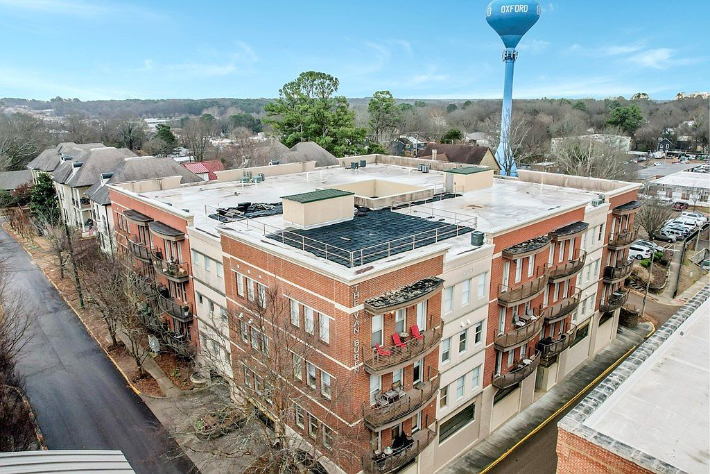 1400 Van Buren Ave APT 304 Oxford, MS 38655 - Thumbnail 4