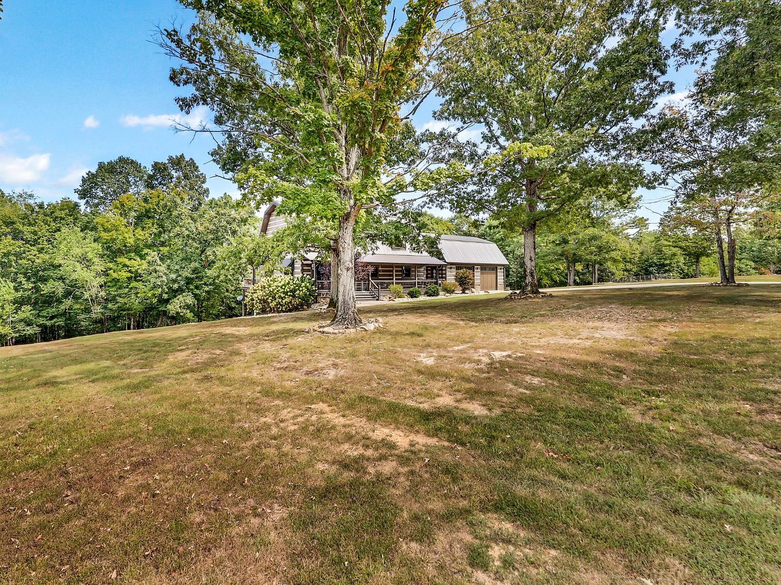 102 Highwater Rd Waverly, TN 37185 - Thumbnail 4