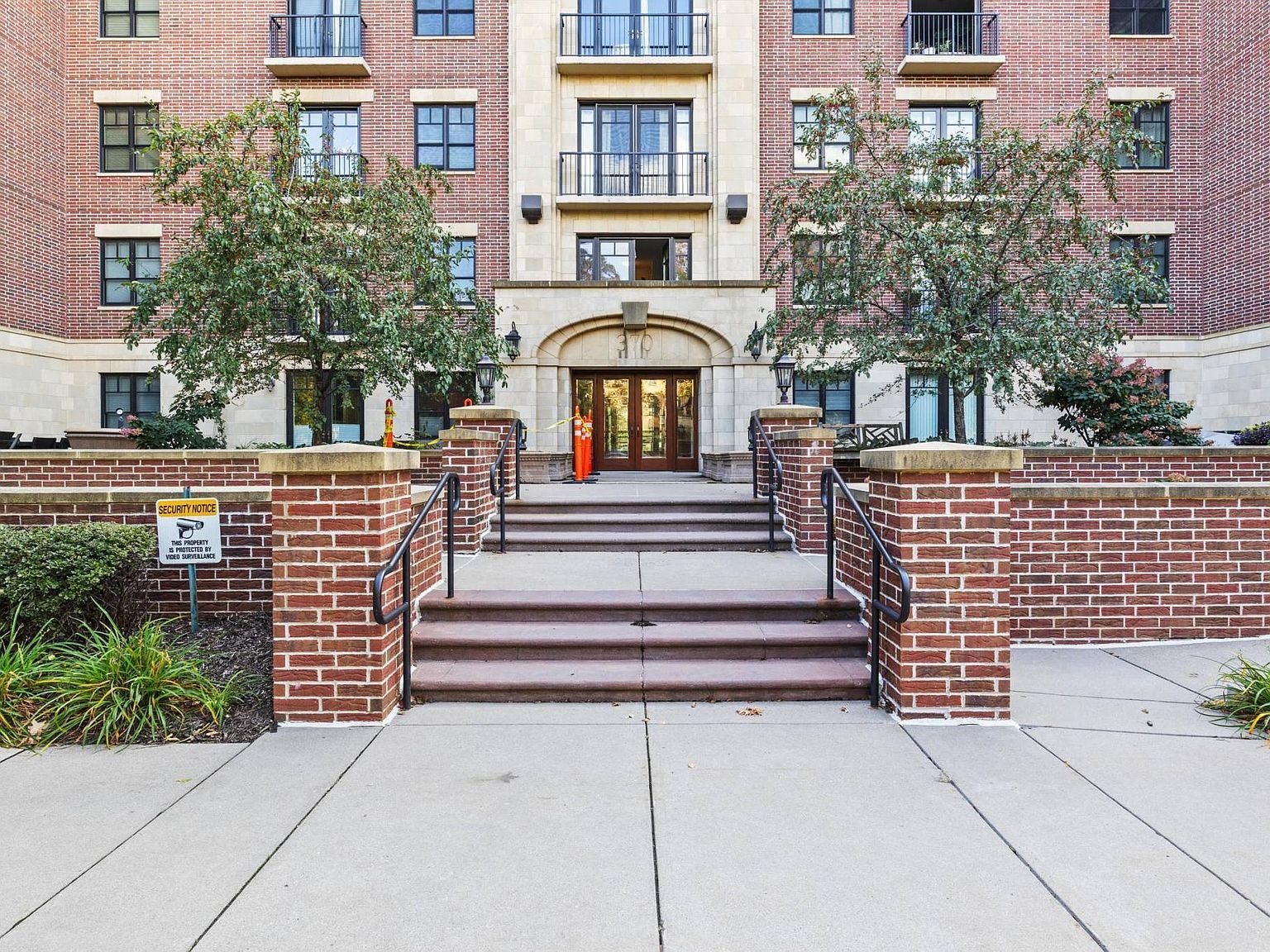 370 Marshall Ave APT 301 Saint Paul, MN 55102 - Thumbnail 4