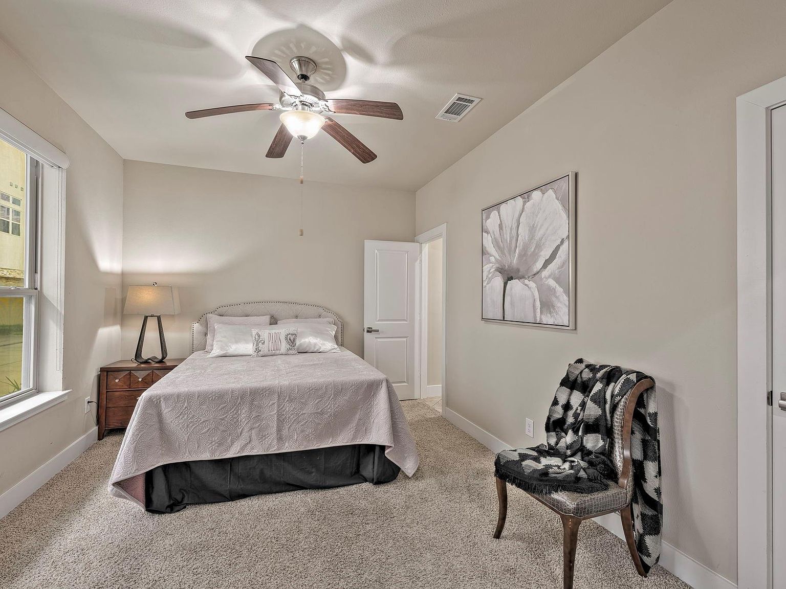 4408 Eli St UNIT C Houston, TX 77007 - Thumbnail 4