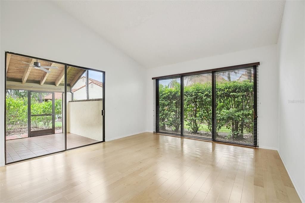 5387 Huntingwood Ct #4 Sarasota, FL 34235 - Thumbnail 4