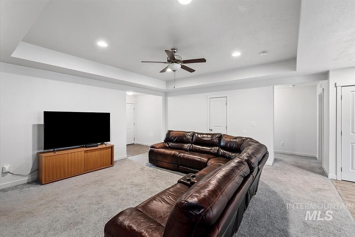 15328 N Shiko Way Nampa, ID 83651 - Thumbnail 4