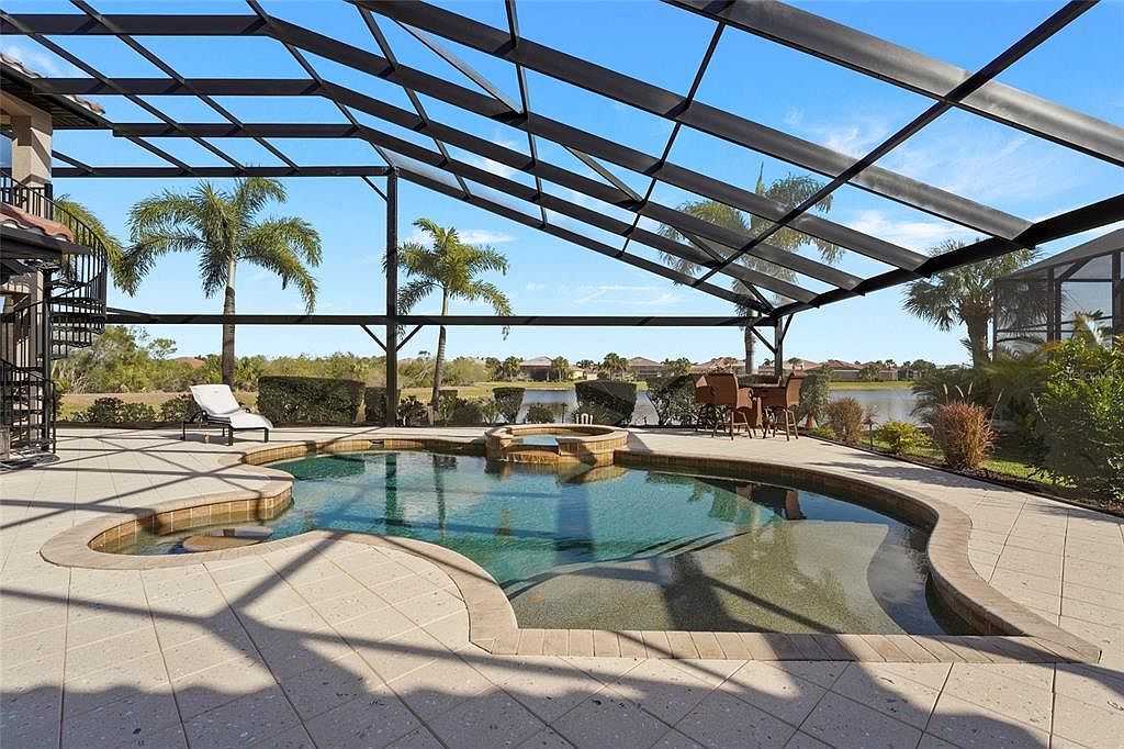 254 Pesaro Dr North Venice, FL 34275 - Thumbnail 4