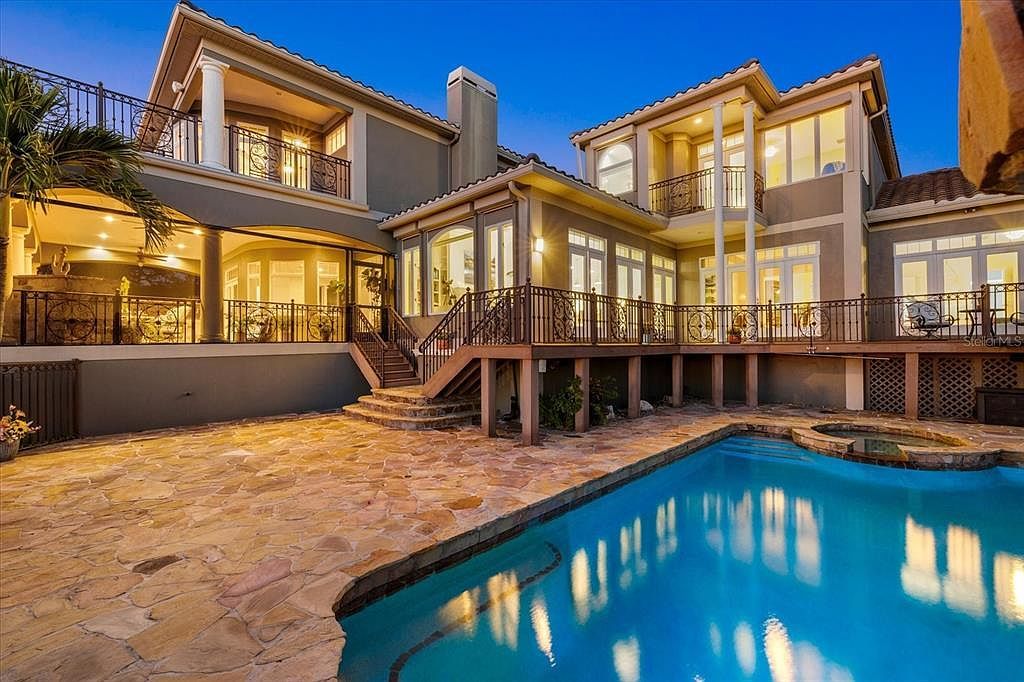 2115 Lychee Ln Nokomis, FL 34275 - Thumbnail 4