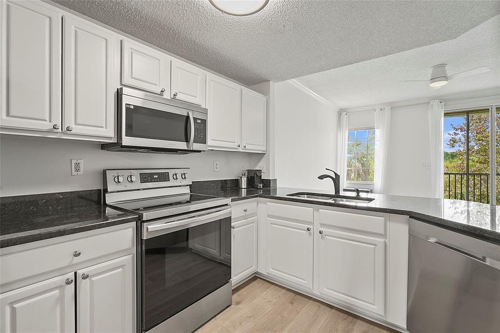 5551 Bentgrass Dr #11117 Sarasota, FL 34235 - Thumbnail 4