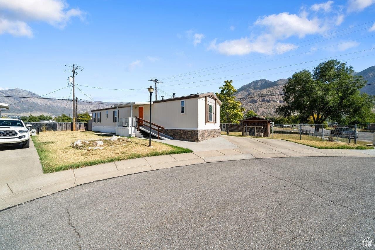 556 E 1050 N #102 Ogden, UT 84404 - Thumbnail 4