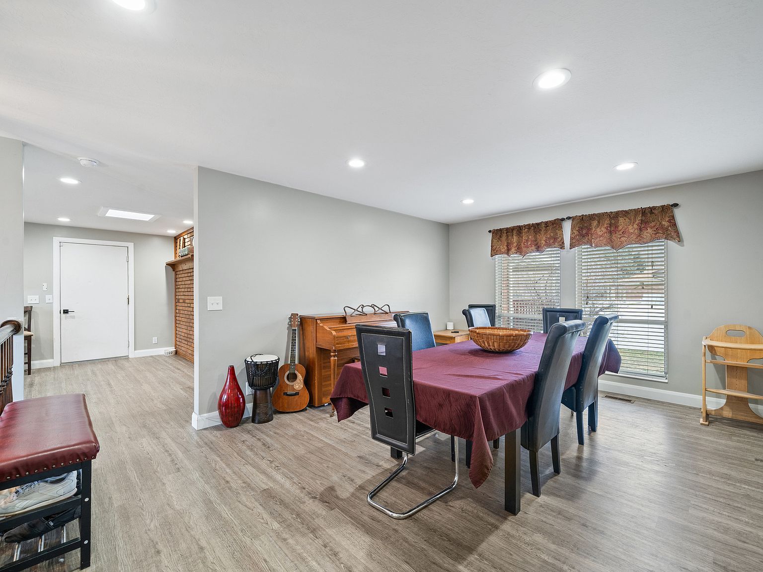 2283 E 7925 S Ogden, UT 84405 - Thumbnail 4