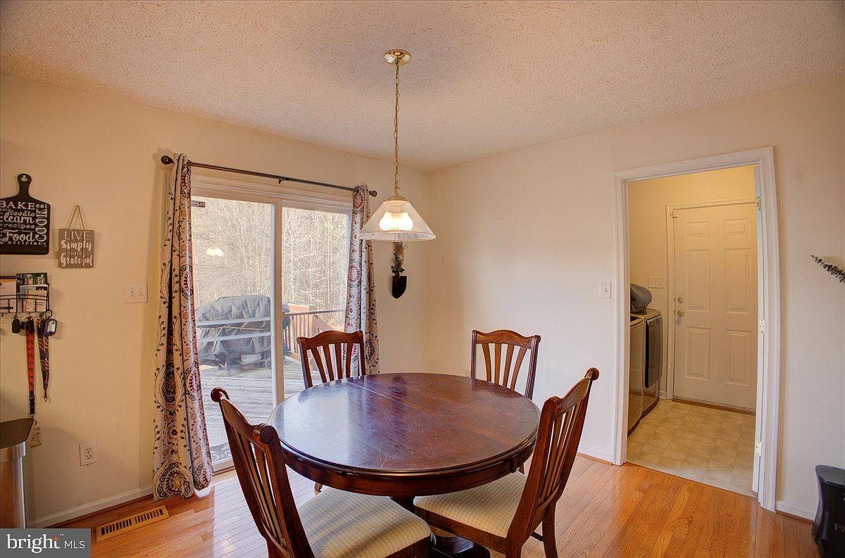 120 Crown Cir Edgewood, MD 21040 - Thumbnail 4