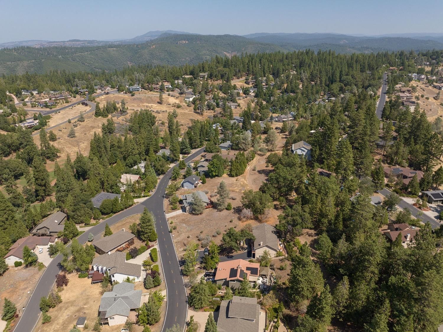 945 Dogwood Dr Murphys, CA 95247 - Thumbnail 4