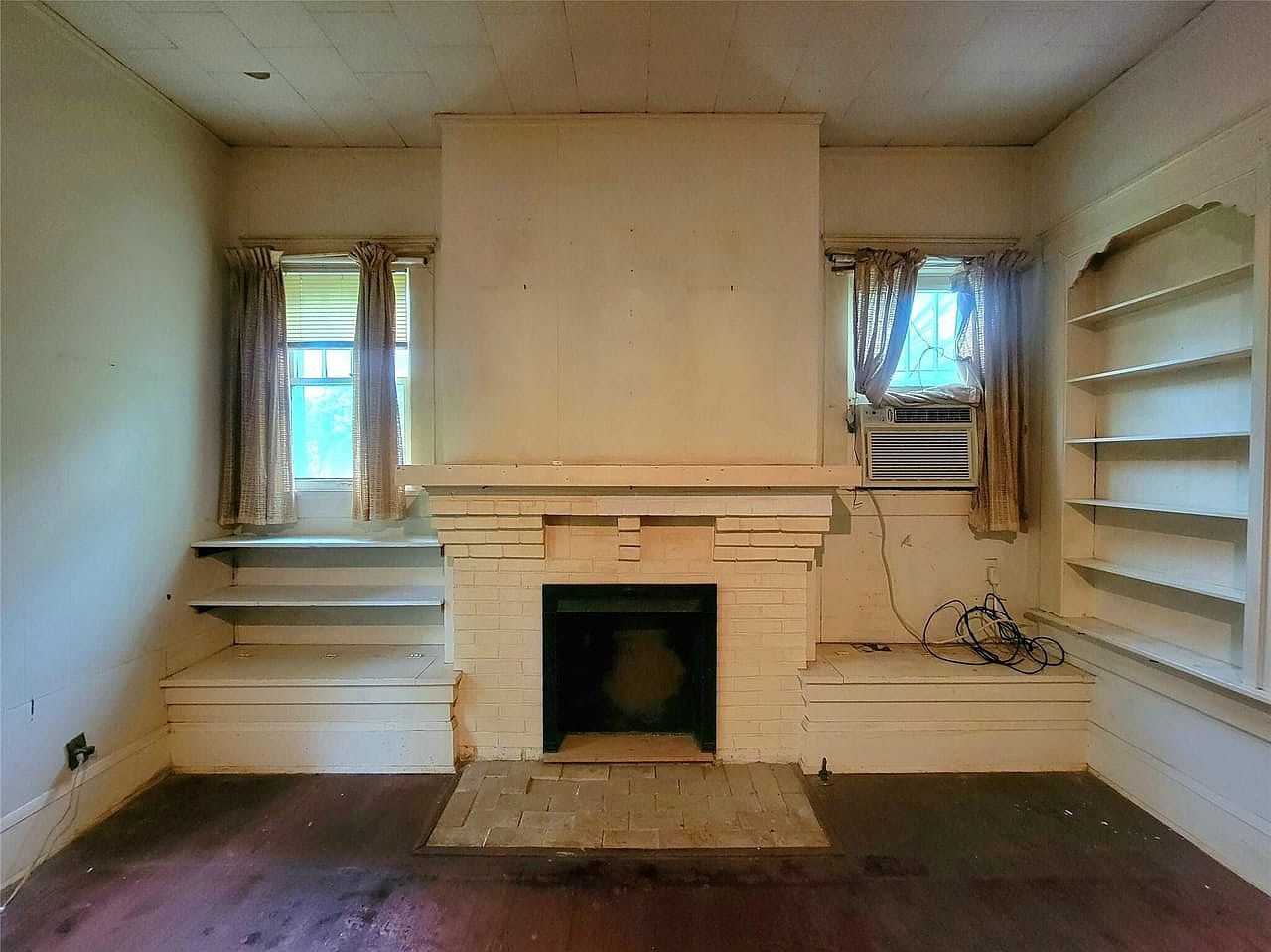 (undisclosed Address) Clarksville, TX 75426 - Thumbnail 4