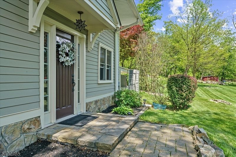 307 County Road 579 Asbury, NJ 08802 - Thumbnail 4